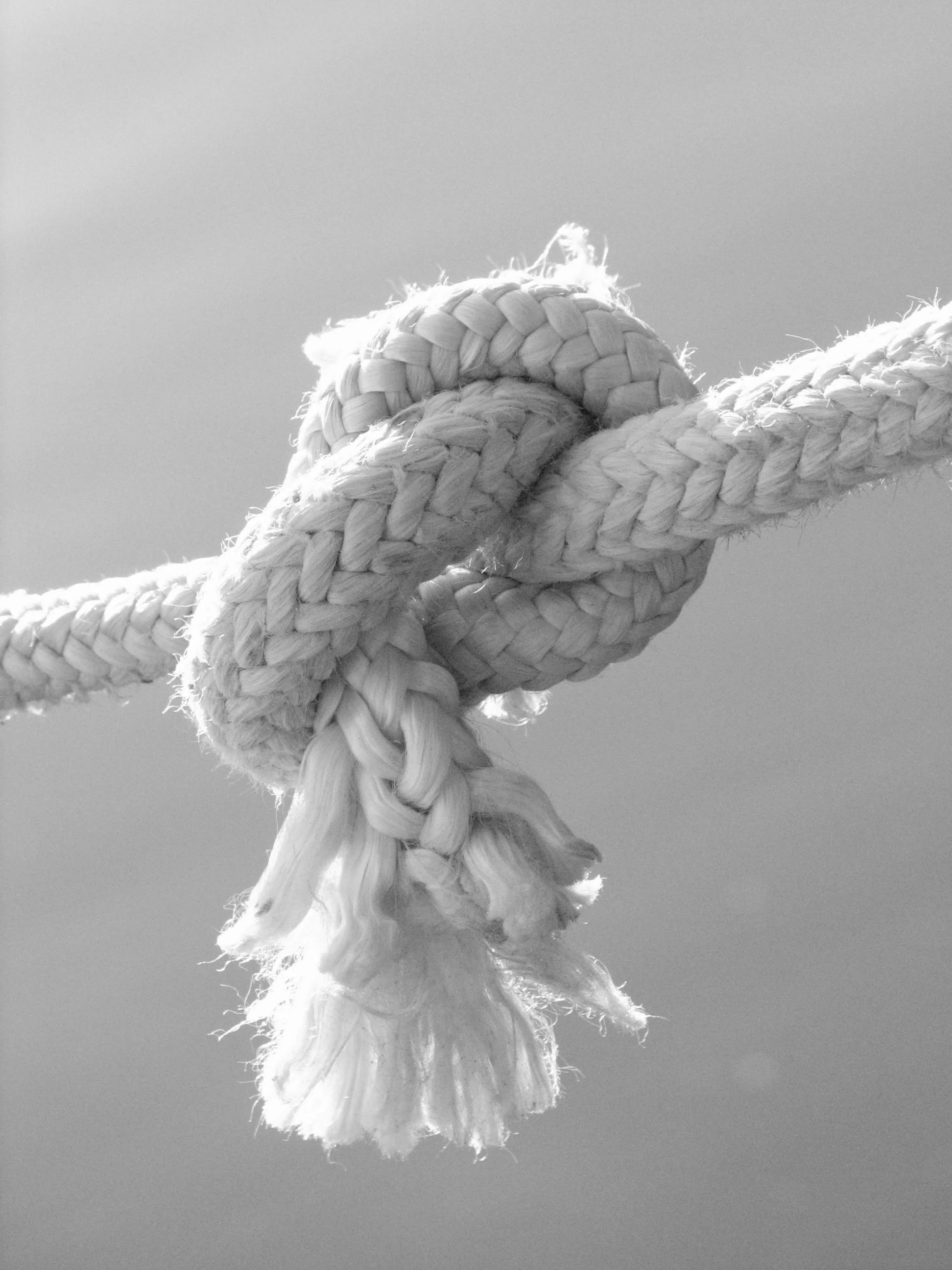 Rope knot symbolizing relationship tension - couples therapy Kitchener-Waterloo
